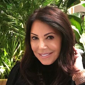 Meet your Posher, Linda